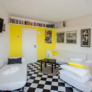 Apartment Santa Marta 6, Milan